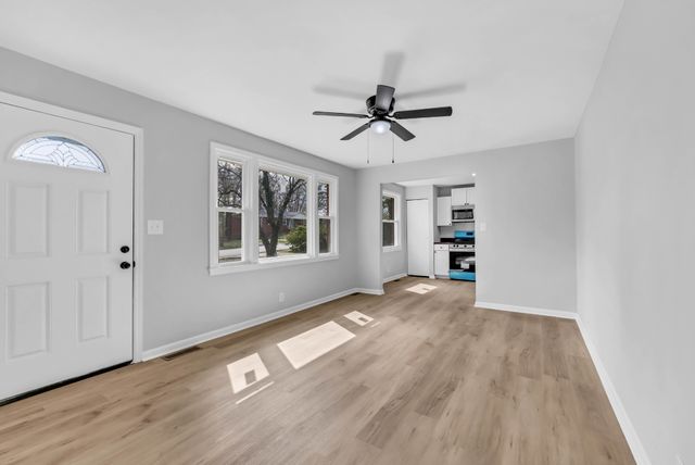 56 Hillsboro Rd, Clarksville, TN 37042