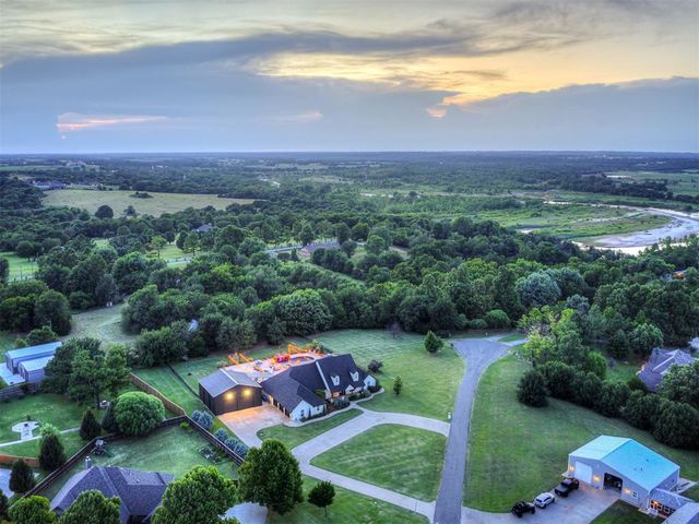 3701 Tiffany Circle, Newcastle, OK 73065
