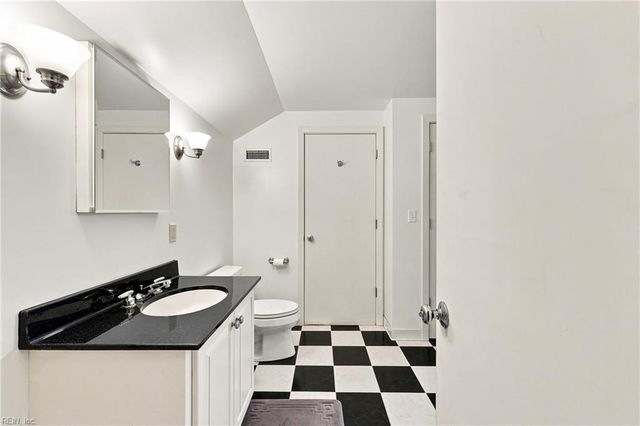 1450 Waylon AVE, Norfolk, VA 23509