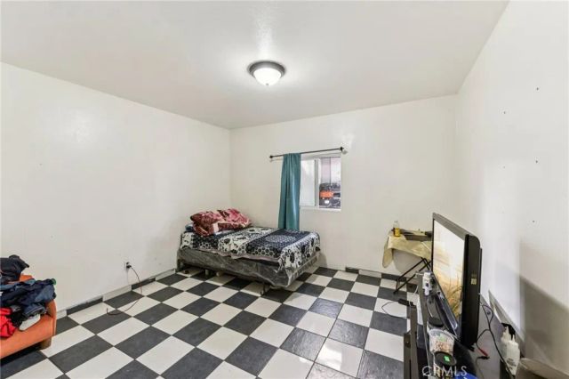 342 W 56th, Los Angeles, CA 90037