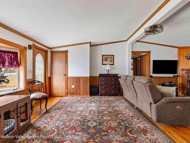 382 Cairo Junction Road, Catskill, NY 12414