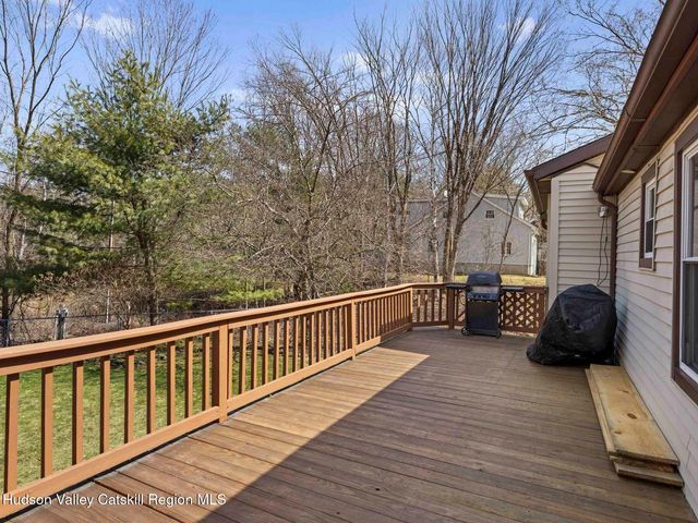 382 Cairo Junction Road, Catskill, NY 12414