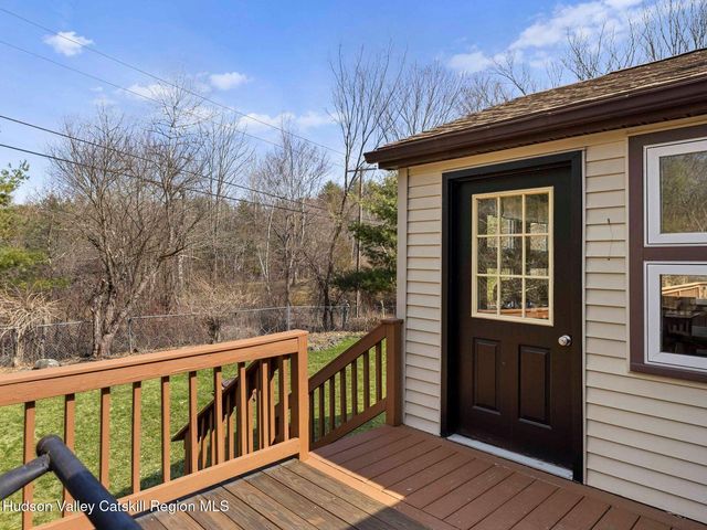 382 Cairo Junction Road, Catskill, NY 12414