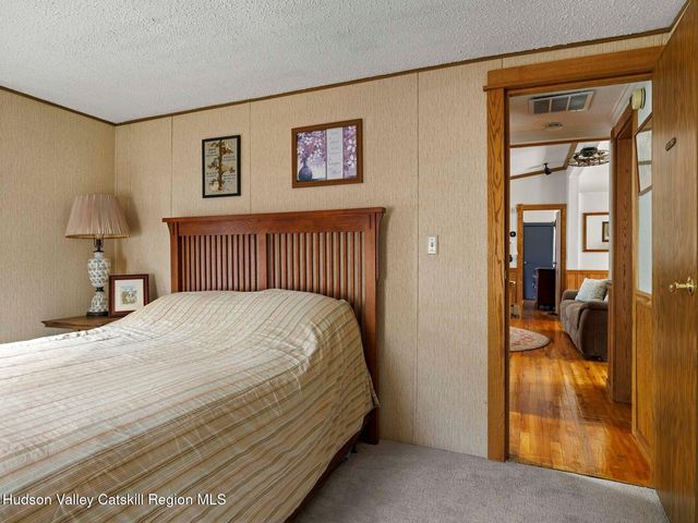 382 Cairo Junction Road, Catskill, NY 12414