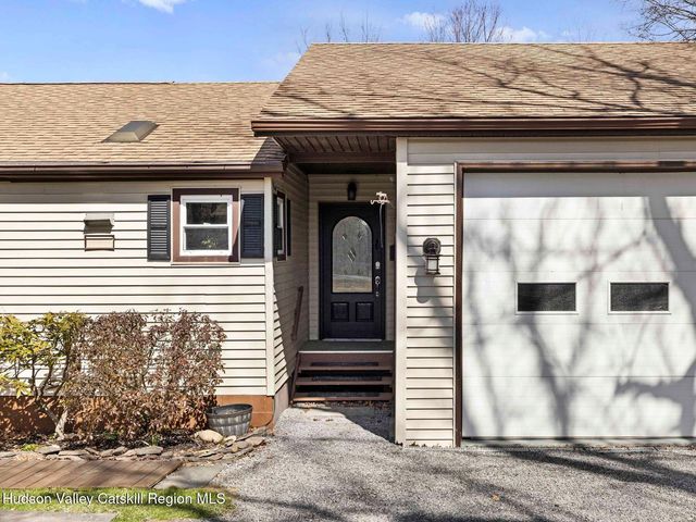 382 Cairo Junction Road, Catskill, NY 12414