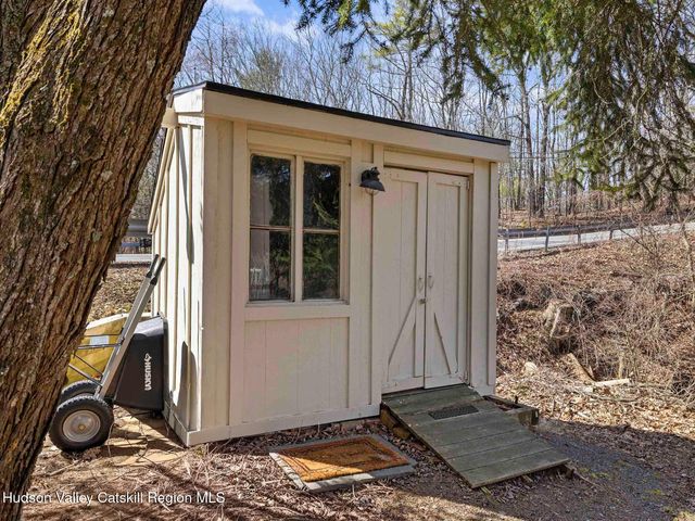 382 Cairo Junction Road, Catskill, NY 12414