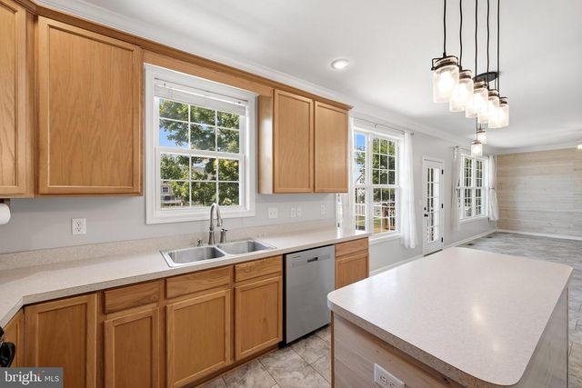 148 SEQUOIA DR, Inwood, WV 25428