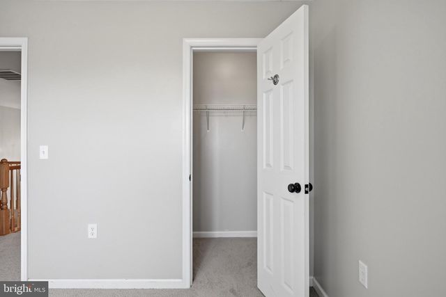 148 SEQUOIA DR, Inwood, WV 25428