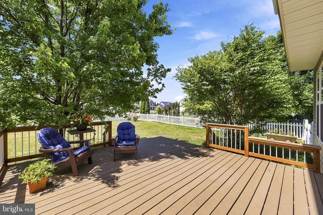 148 SEQUOIA DR, Inwood, WV 25428