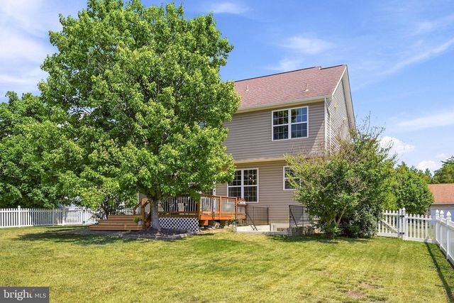 148 SEQUOIA DR, Inwood, WV 25428