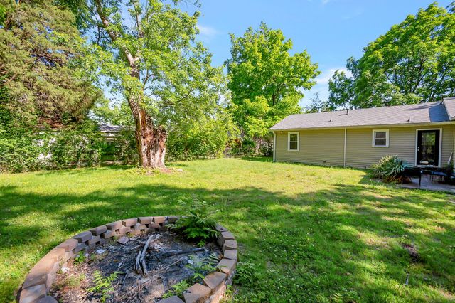 918 Velma Ln, Murfreesboro, TN 37129