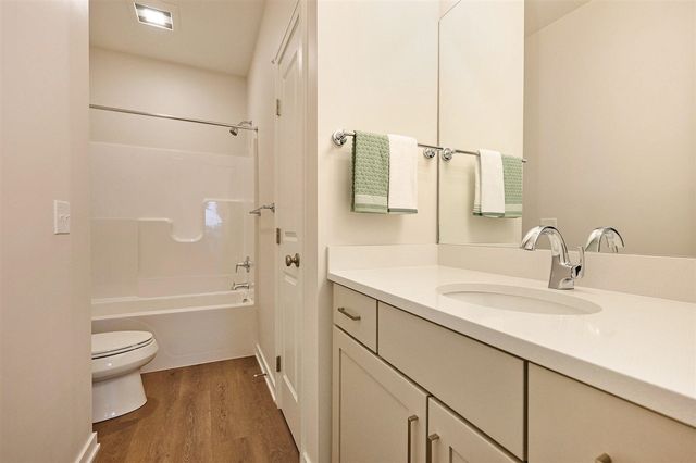 2085 Topaz Lane, Portage, MI 49002