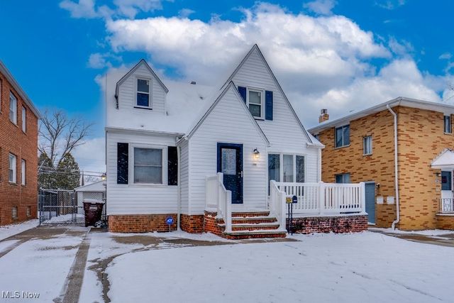 6506 Orchard Avenue, Parma, OH 44129