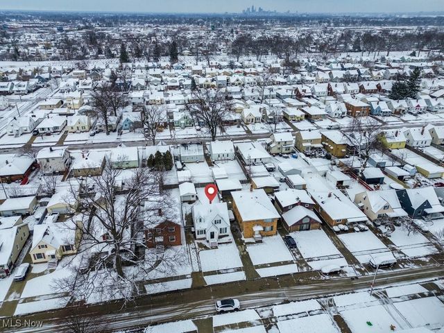 6506 Orchard Avenue, Parma, OH 44129