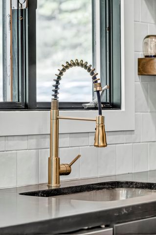 26963 Cottage Lane, Shell Knob, MO 65747