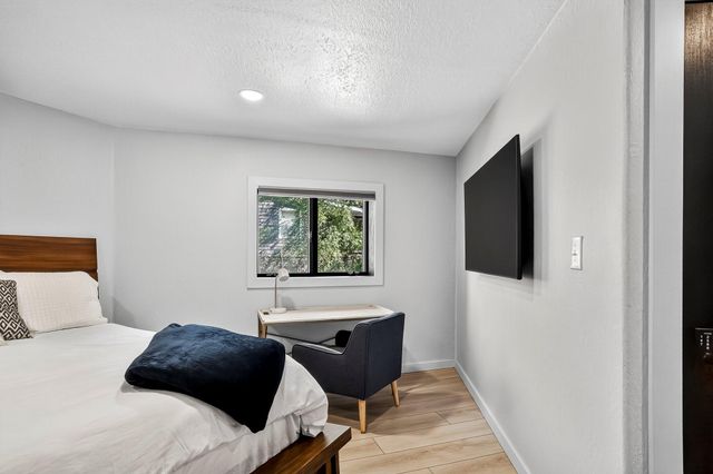 26963 Cottage Lane, Shell Knob, MO 65747