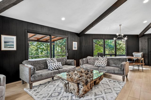 26963 Cottage Lane, Shell Knob, MO 65747