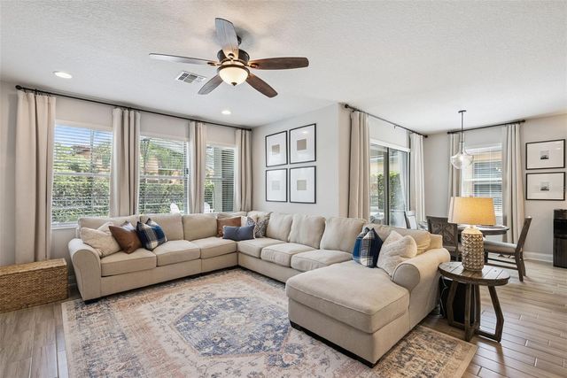 219 VERDE WAY, Debary, FL 32713