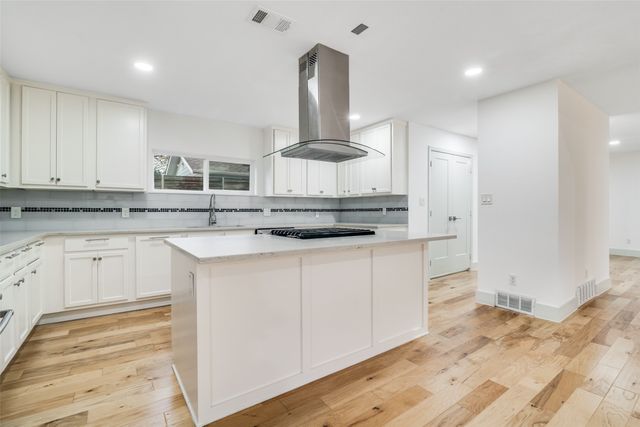 8722 Angora Street, Dallas, TX 75218