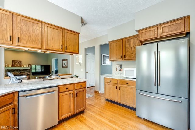 326 Saint Lawrence Circle, Northfield, OH 44067