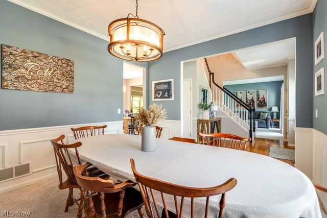 326 Saint Lawrence Circle, Northfield, OH 44067