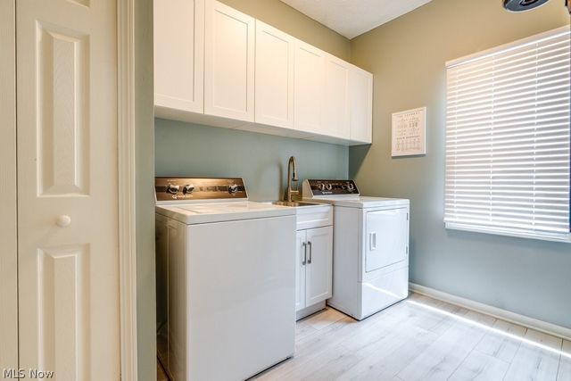 326 Saint Lawrence Circle, Northfield, OH 44067
