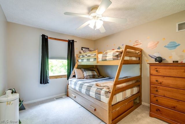 326 Saint Lawrence Circle, Northfield, OH 44067