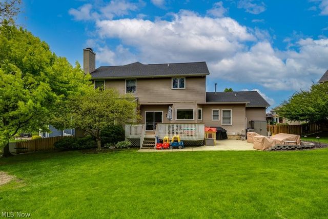 326 Saint Lawrence Circle, Northfield, OH 44067
