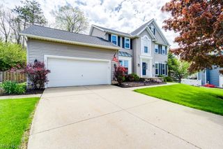 326 Saint Lawrence Circle, Northfield, OH 44067