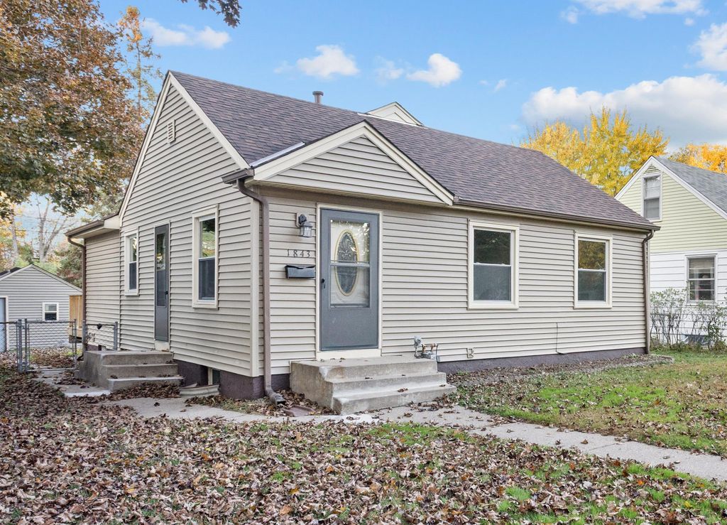 1843 Taylor Avenue, Saint Paul, MN 55104