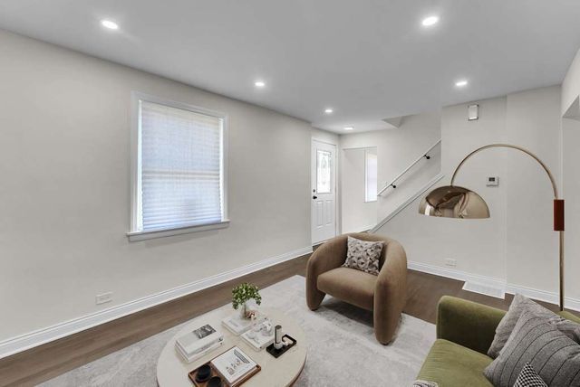 17908 Commercial Avenue, Lansing, IL 60438