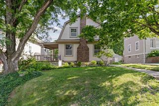 25 E 53rd Street, Kansas City, MO 64112