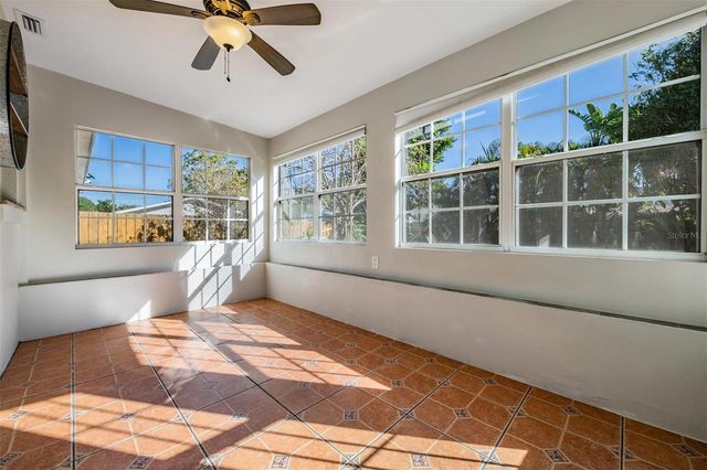 2025 PLAZA DOLORES, Clearwater, FL 33755