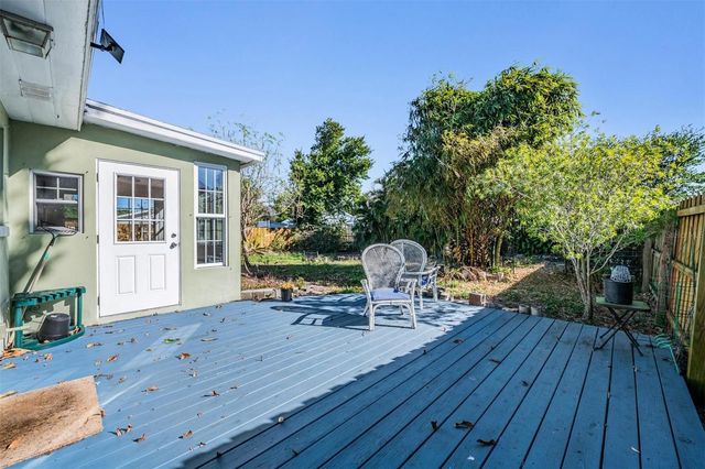 2025 PLAZA DOLORES, Clearwater, FL 33755