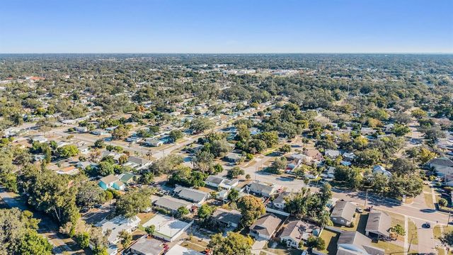 2025 PLAZA DOLORES, Clearwater, FL 33755