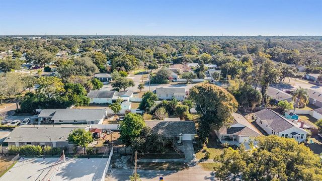 2025 PLAZA DOLORES, Clearwater, FL 33755