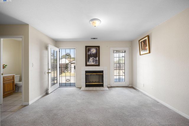 515 Alamo Ave, Richmond, CA 94801