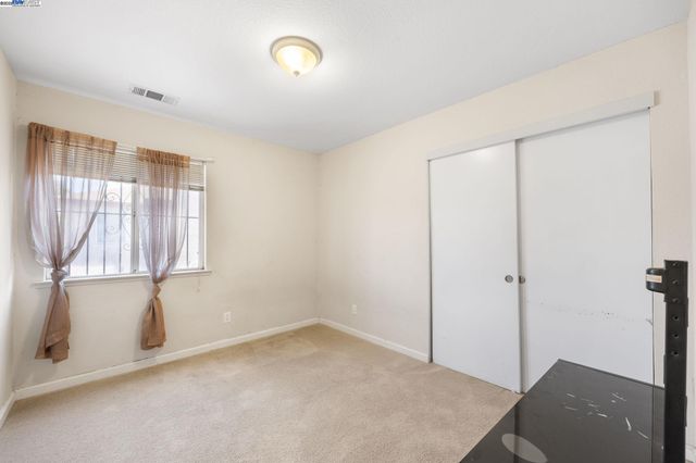 515 Alamo Ave, Richmond, CA 94801