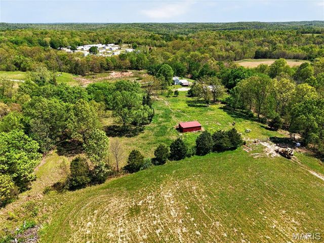 12971 Cowboy Drive, De Soto, MO 63020