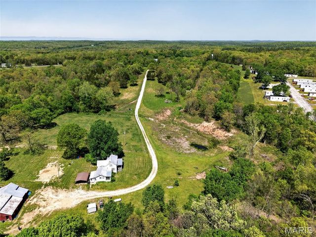 12971 Cowboy Drive, De Soto, MO 63020