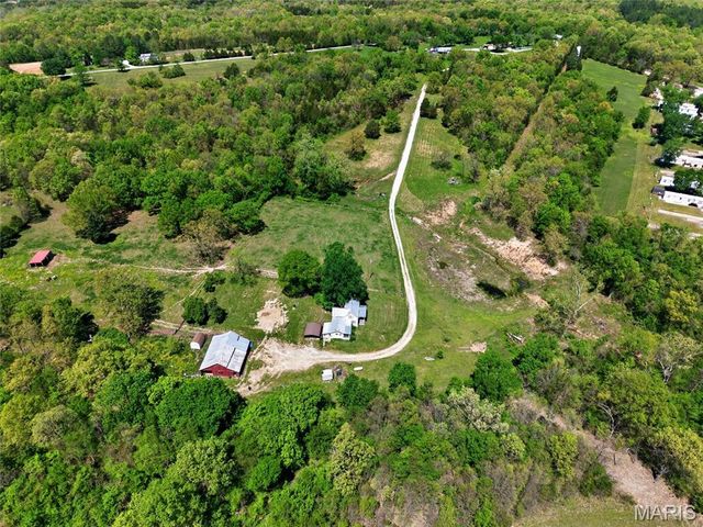 12971 Cowboy Drive, De Soto, MO 63020