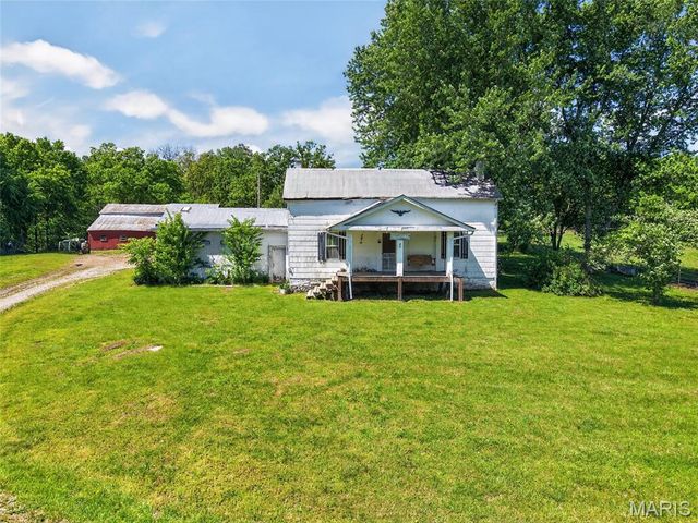 12971 Cowboy Drive, De Soto, MO 63020