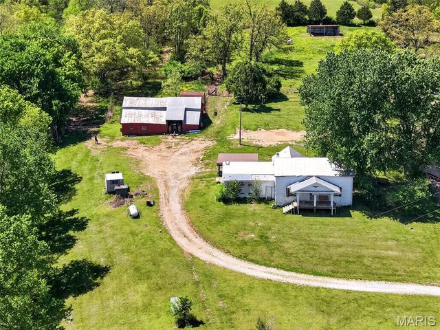 12971 Cowboy Drive, De Soto, MO 63020