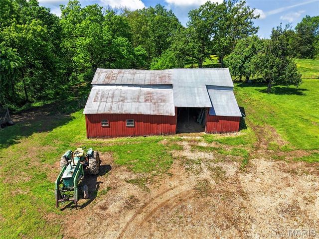12971 Cowboy Drive, De Soto, MO 63020