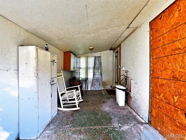 12971 Cowboy Drive, De Soto, MO 63020