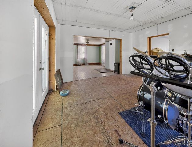 12971 Cowboy Drive, De Soto, MO 63020