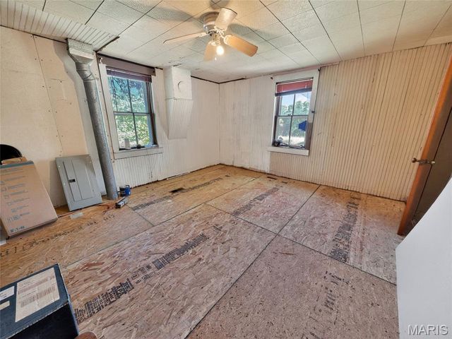 12971 Cowboy Drive, De Soto, MO 63020