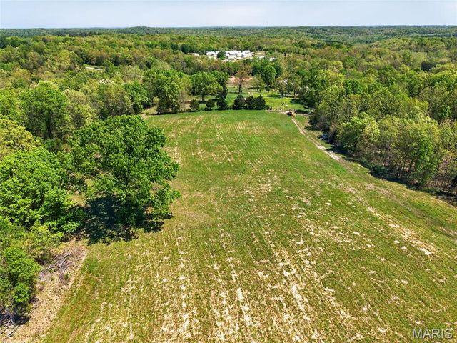 12971 Cowboy Drive, De Soto, MO 63020