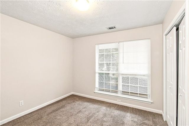 1426 Hyde Court, Hampton, GA 30228