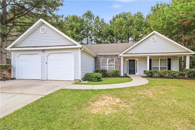 1426 Hyde Court, Hampton, GA 30228